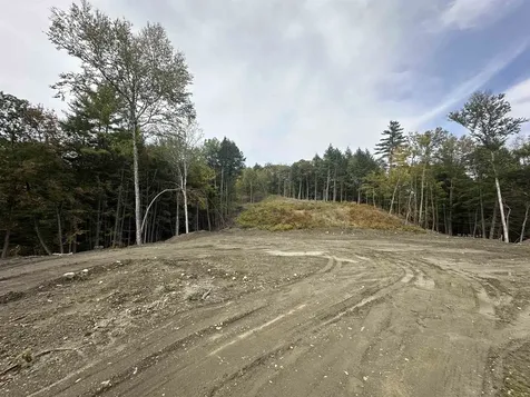 932 Middle Road Dummerston VT 05301