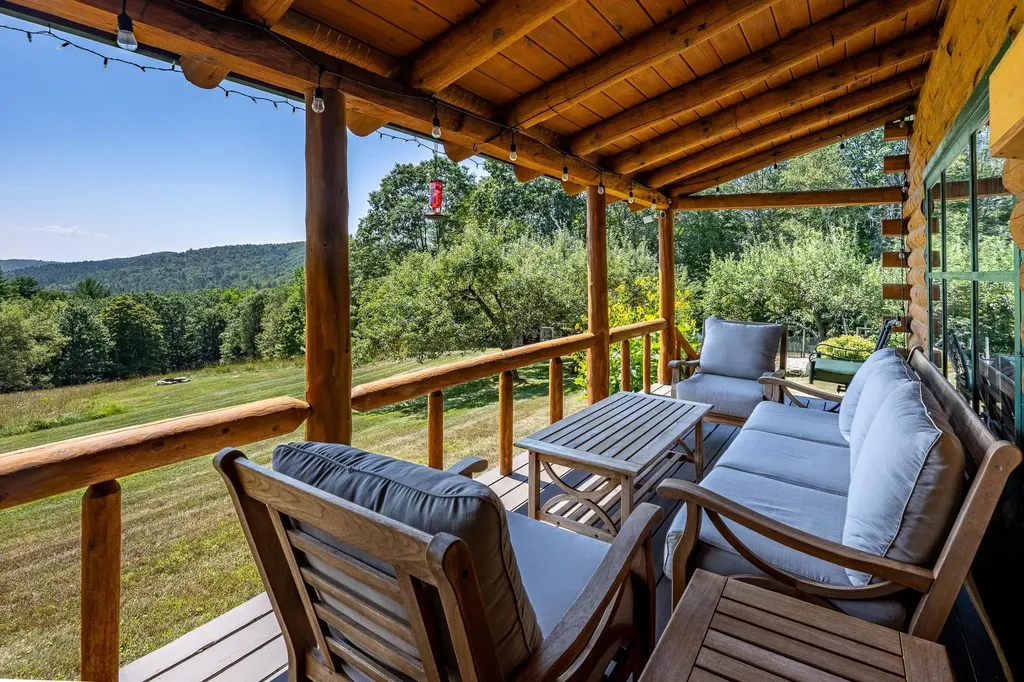 1854 Sawnee Bean Road Thetford VT 05075