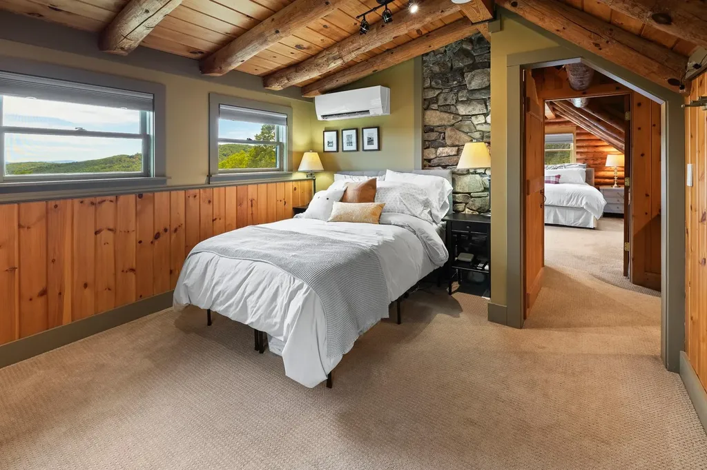 1854 Sawnee Bean Road Thetford VT 05075