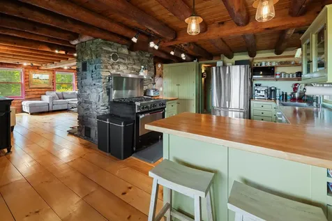 1854 Sawnee Bean Road Thetford VT 05075