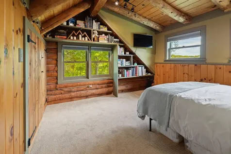 1854 Sawnee Bean Road Thetford VT 05075