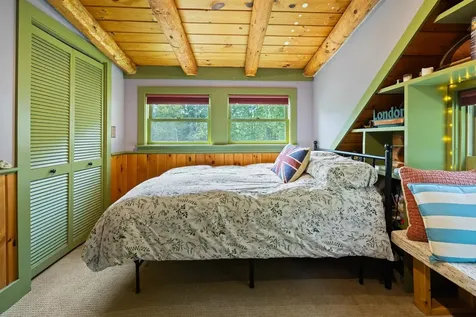 1854 Sawnee Bean Road Thetford VT 05075