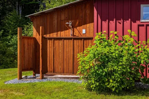 1854 Sawnee Bean Road Thetford VT 05075