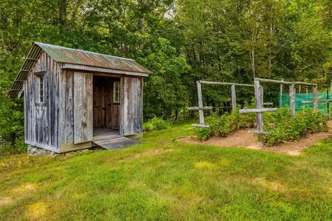 1854 Sawnee Bean Road Thetford VT 05075