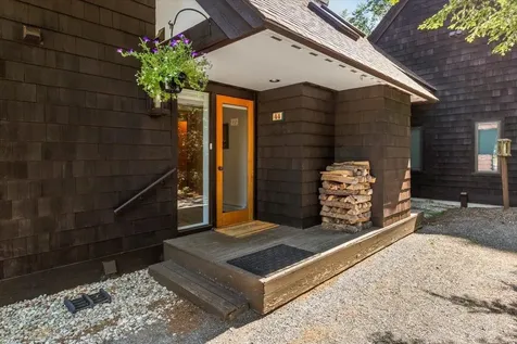 44 Hilltop Road Winhall VT 05340