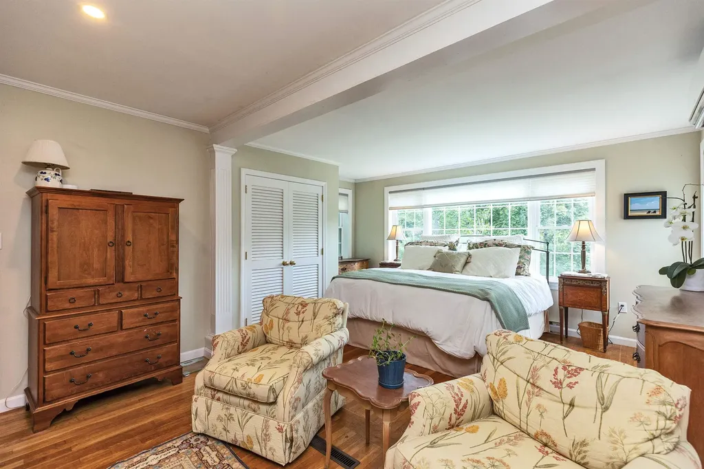 30 Orchard Hill Road Peterborough NH 03458