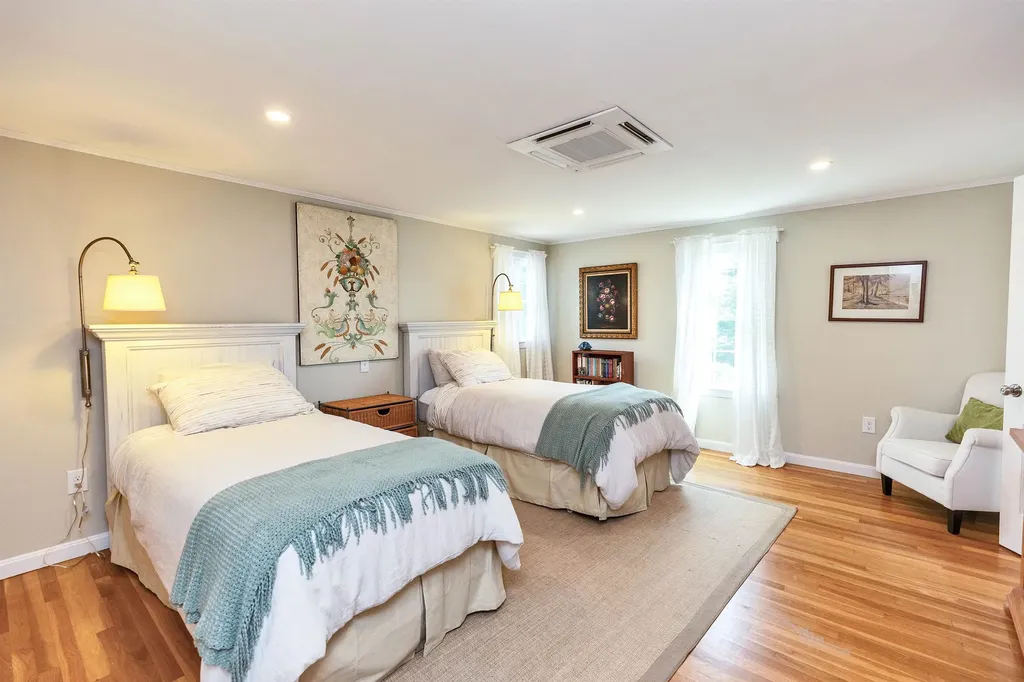 30 Orchard Hill Road Peterborough NH 03458