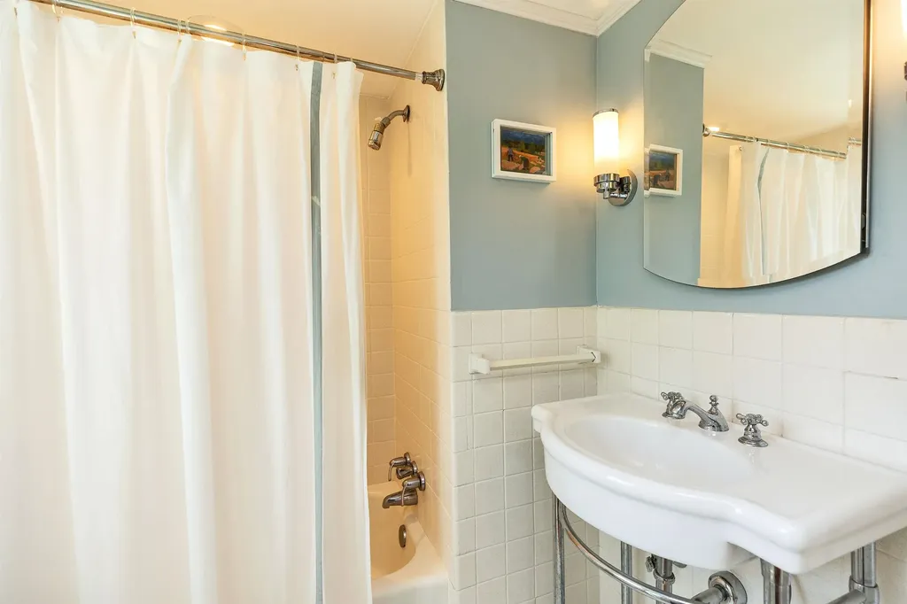 30 Orchard Hill Road Peterborough NH 03458