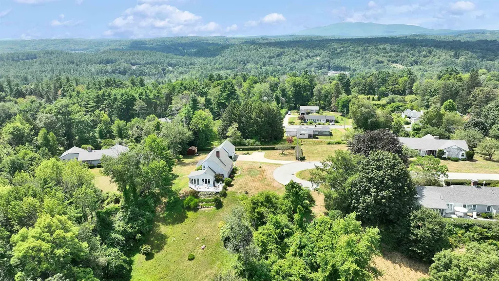 30 Orchard Hill Road Peterborough NH 03458