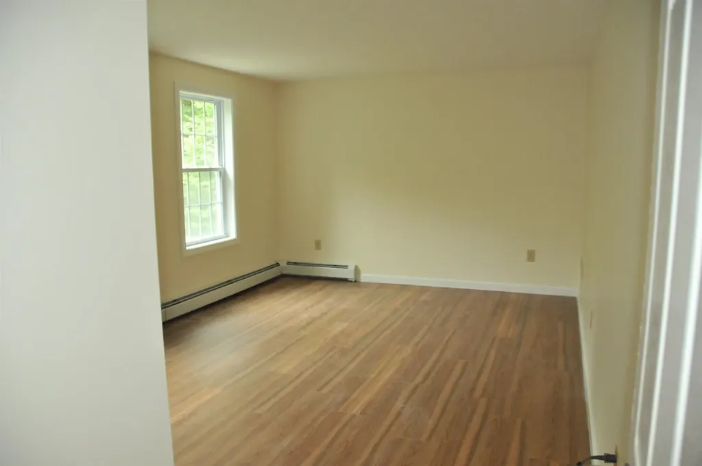 115 Highrock Road Weare NH 03281