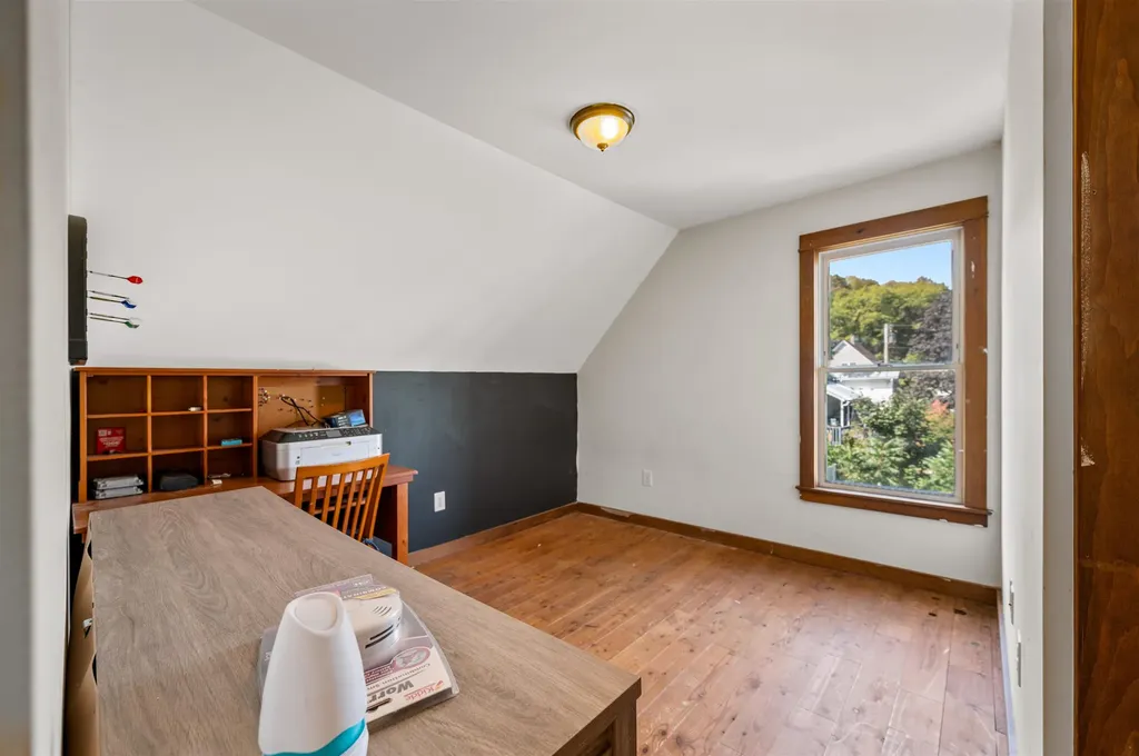 15 George Street Barre City VT 05641