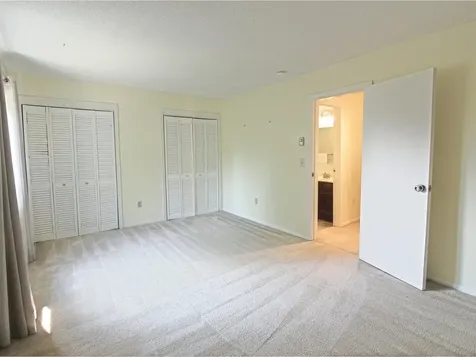 B10 Stonehedge Drive South Burlington VT 05403