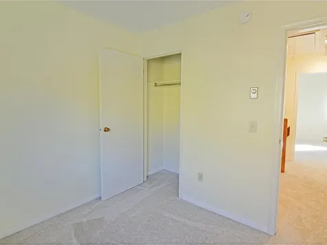 B10 Stonehedge Drive South Burlington VT 05403