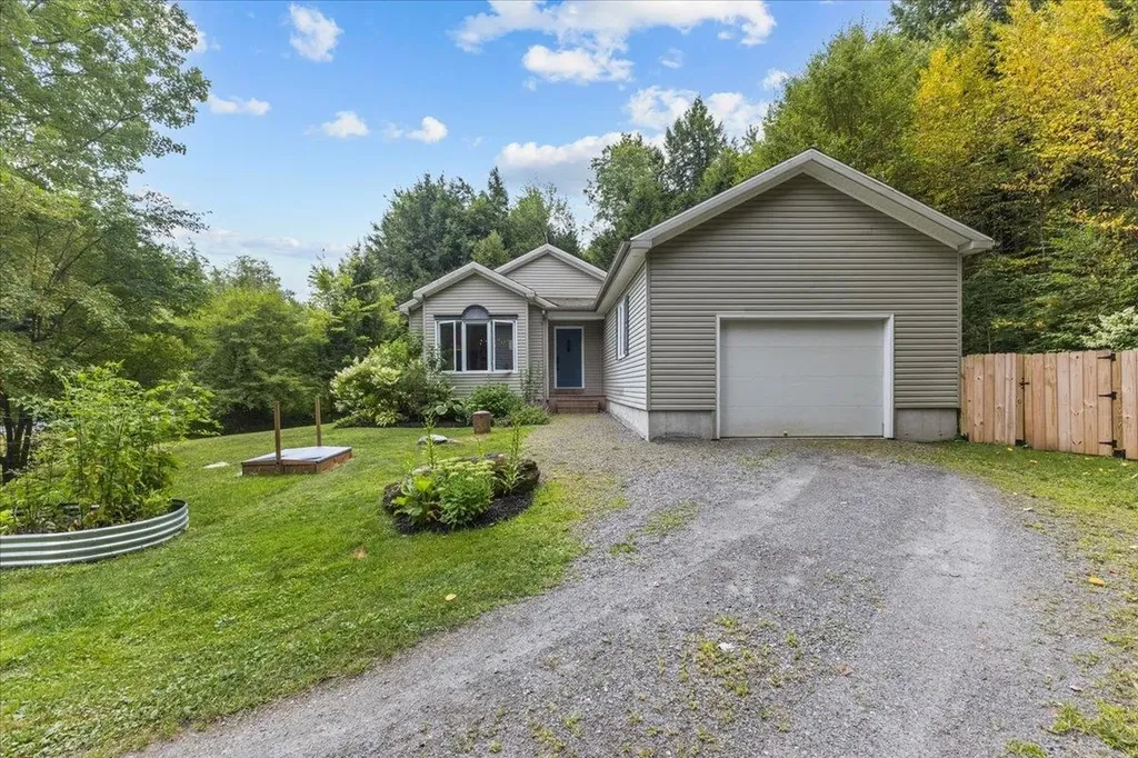 11 Audry Lane Westford VT 05494