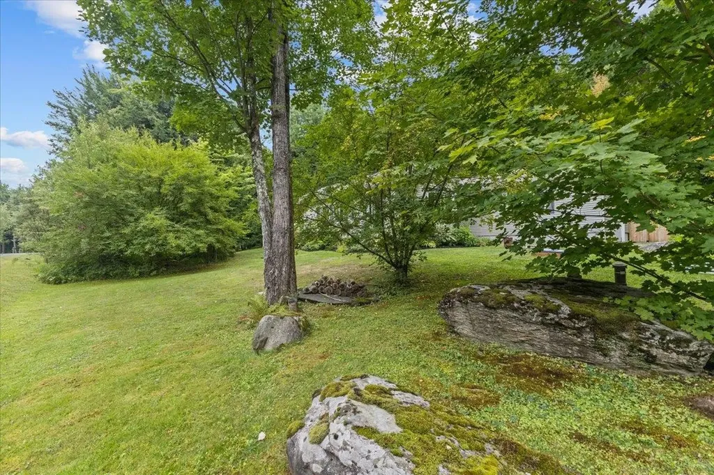 11 Audry Lane Westford VT 05494