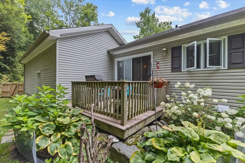 11 Audry Lane Westford VT 05494