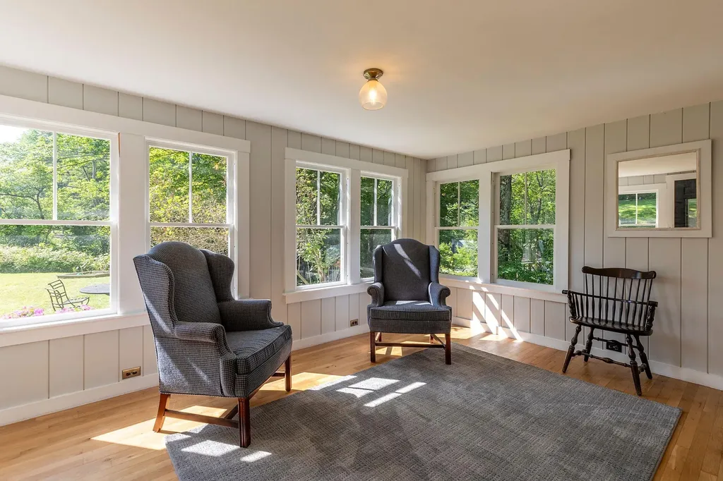 4165 Hartland Hill Road Woodstock VT 05091