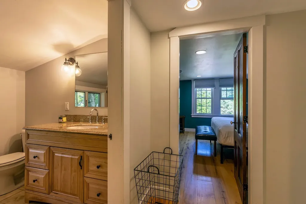 4165 Hartland Hill Road Woodstock VT 05091