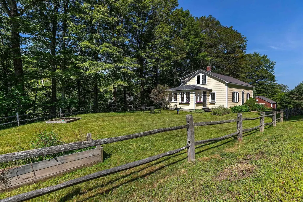4165 Hartland Hill Road Woodstock VT 05091