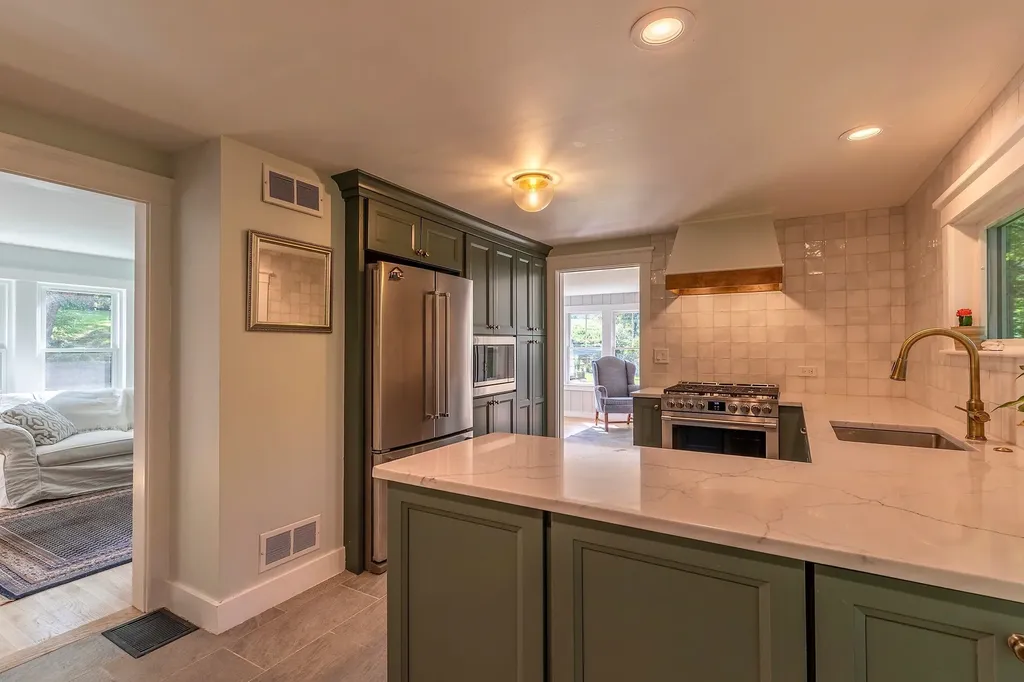 4165 Hartland Hill Road Woodstock VT 05091