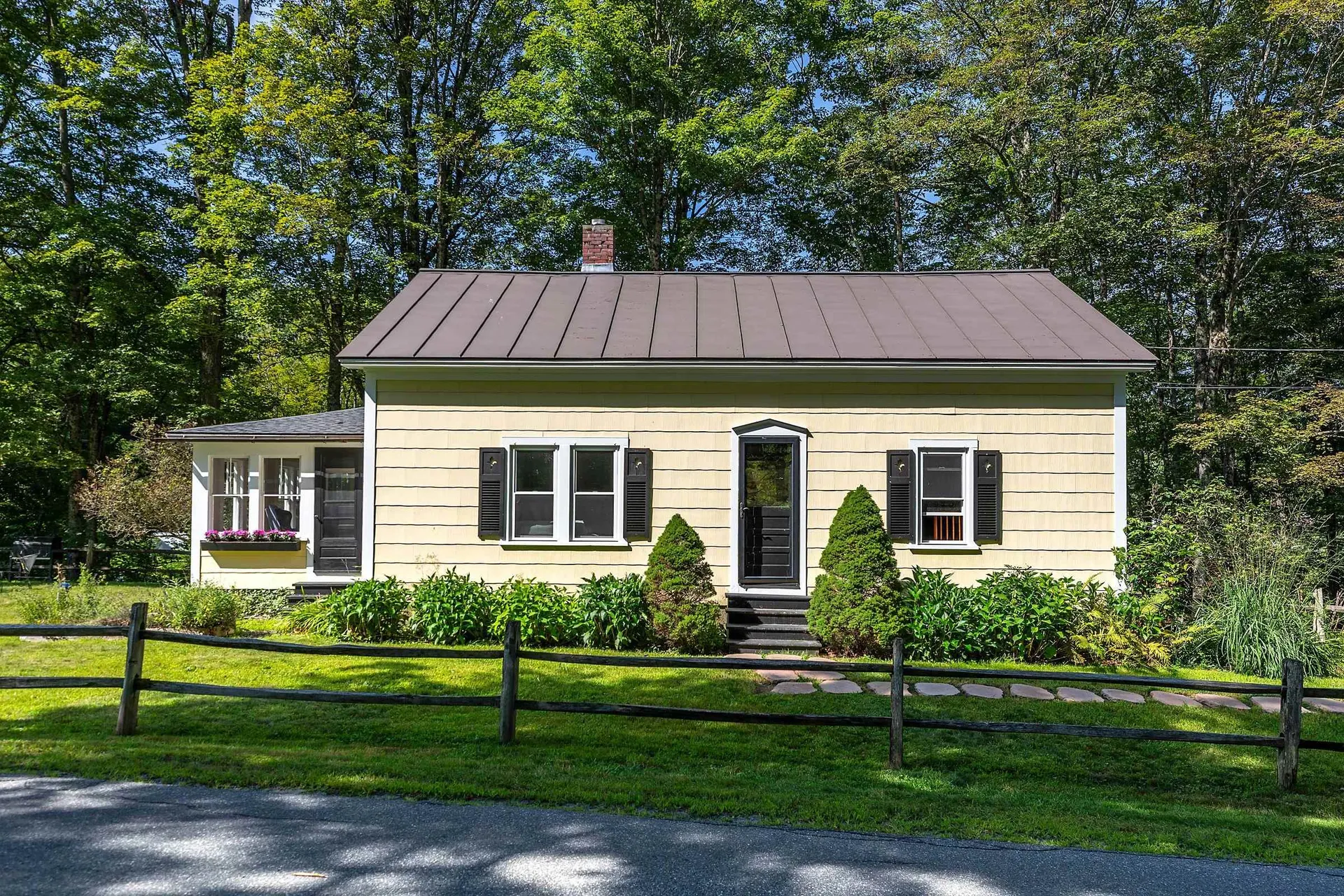 4165 Hartland Hill Road Woodstock VT 05091