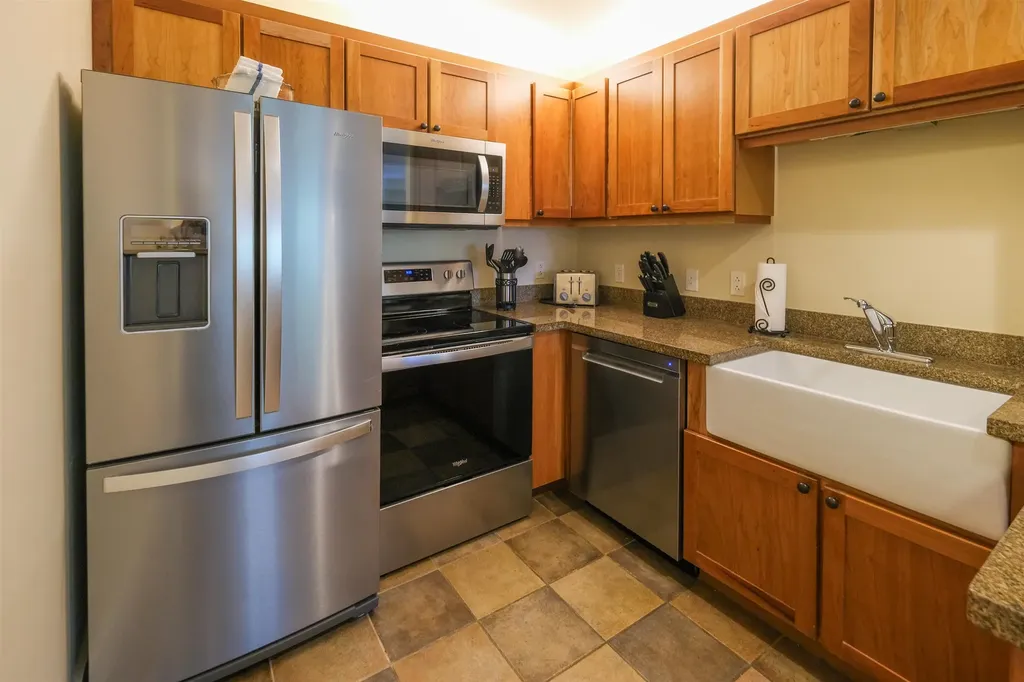 510/512 Qiii Jackson Gore Adams House Ludlow VT 05149