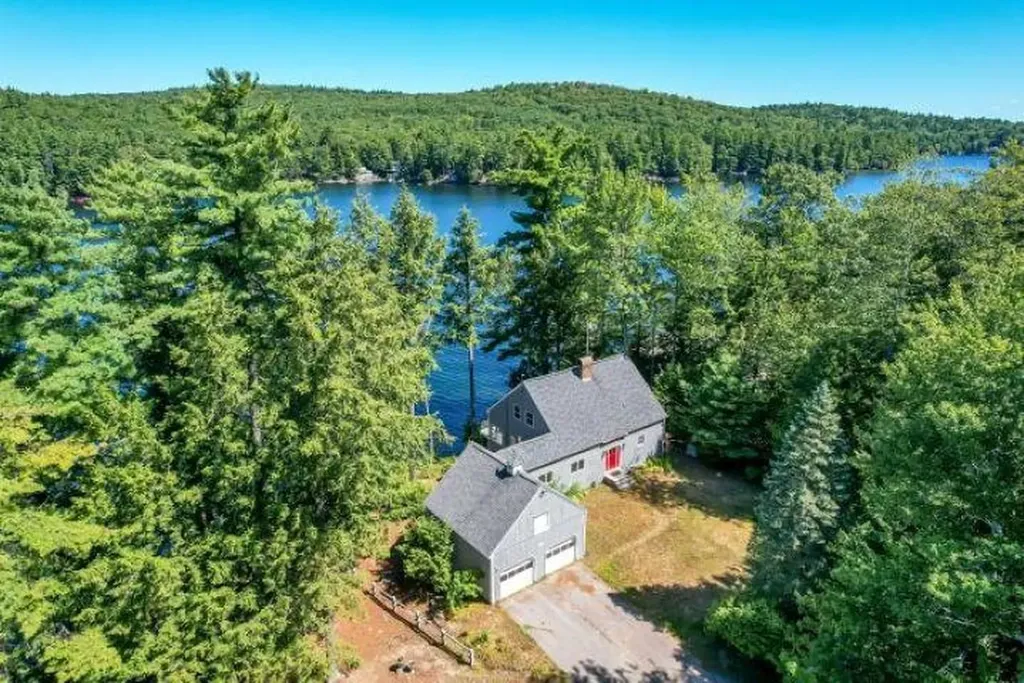 887 Lovell Lake Road Wakefield NH 03872