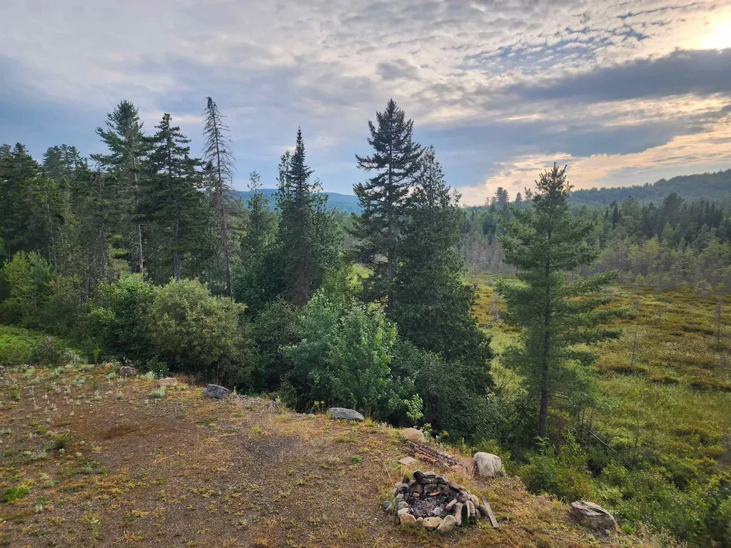 67 Stump Road Errol NH 03579