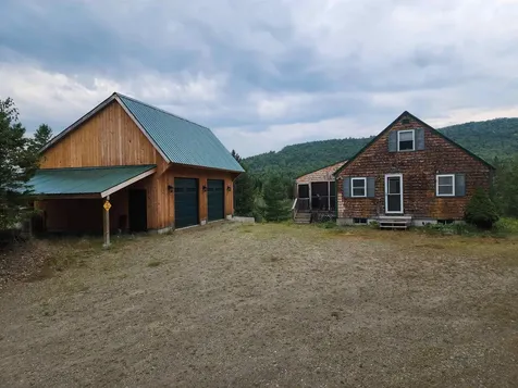 67 Stump Road Errol NH 03579