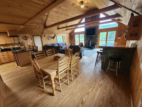 67 Stump Road Errol NH 03579