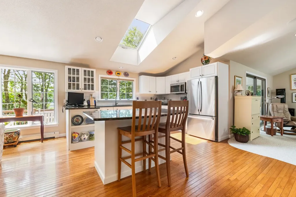 12 Cherry Lane Grantham NH 03753