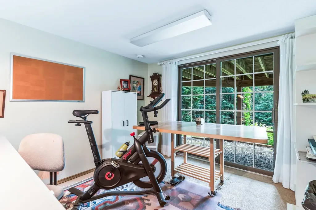 12 Cherry Lane Grantham NH 03753