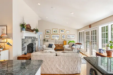 12 Cherry Lane Grantham NH 03753