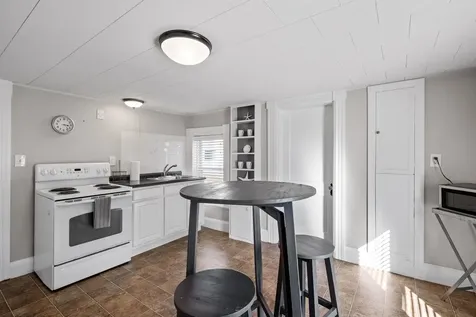 21B Portsmouth Avenue Exeter NH 03833