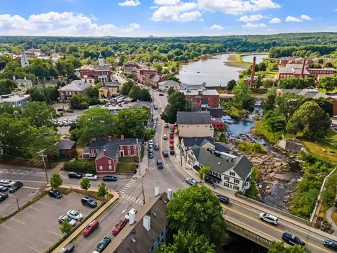 21B Portsmouth Avenue Exeter NH 03833