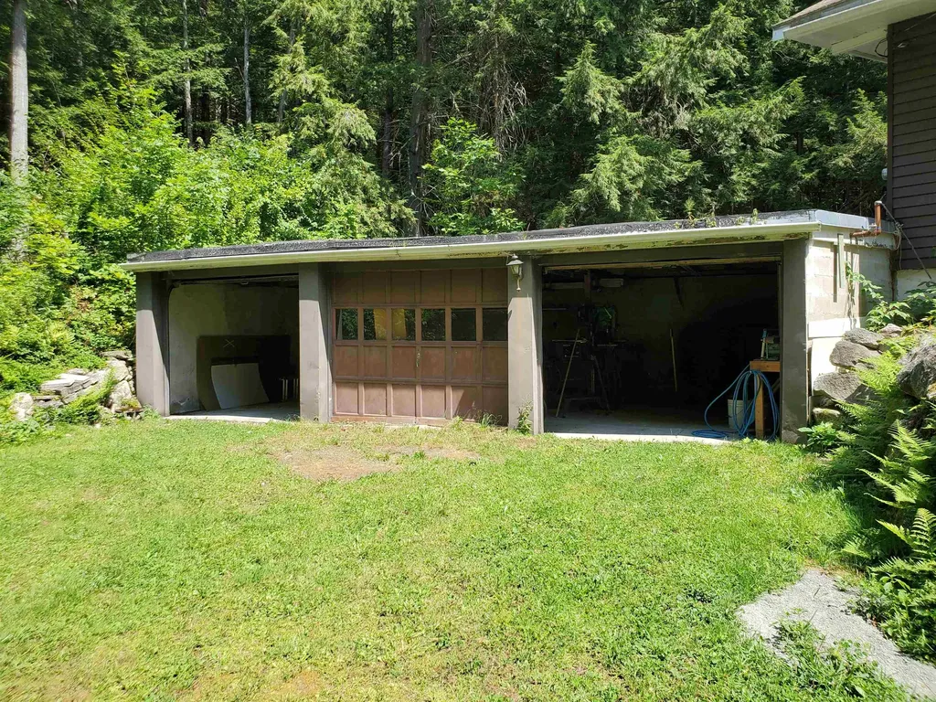 339 Lakeshore Drive New London NH 03257