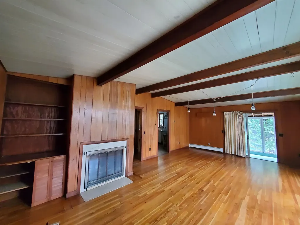 339 Lakeshore Drive New London NH 03257