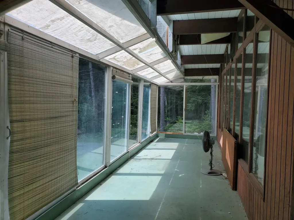 339 Lakeshore Drive New London NH 03257