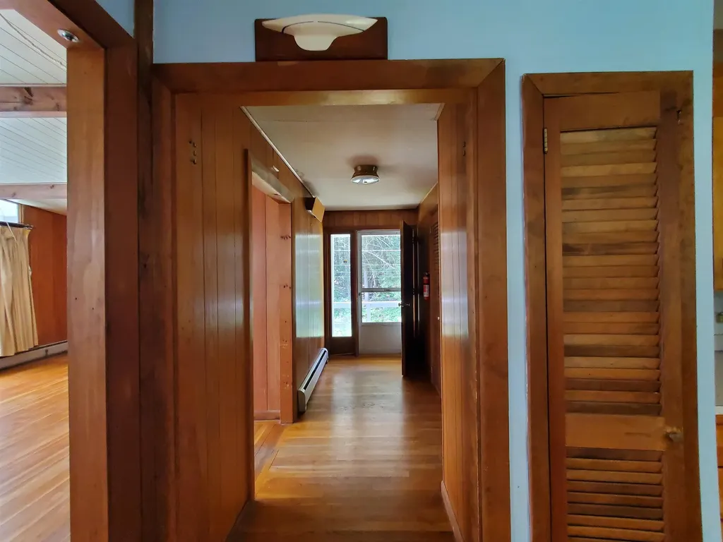 339 Lakeshore Drive New London NH 03257