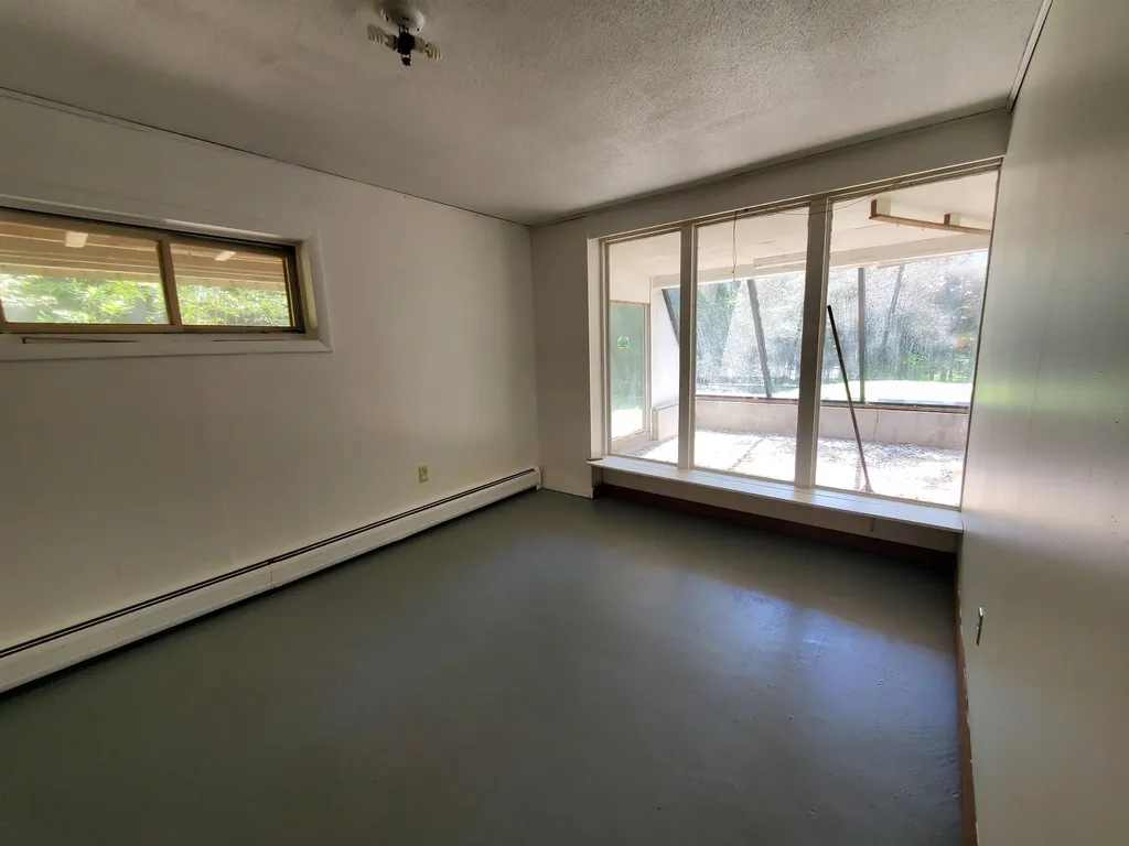 339 Lakeshore Drive New London NH 03257