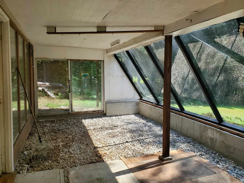 339 Lakeshore Drive New London NH 03257