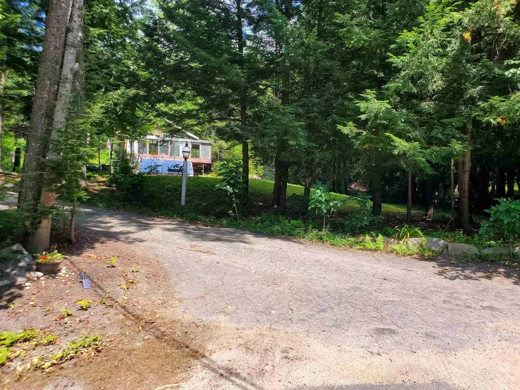 339 Lakeshore Drive New London NH 03257