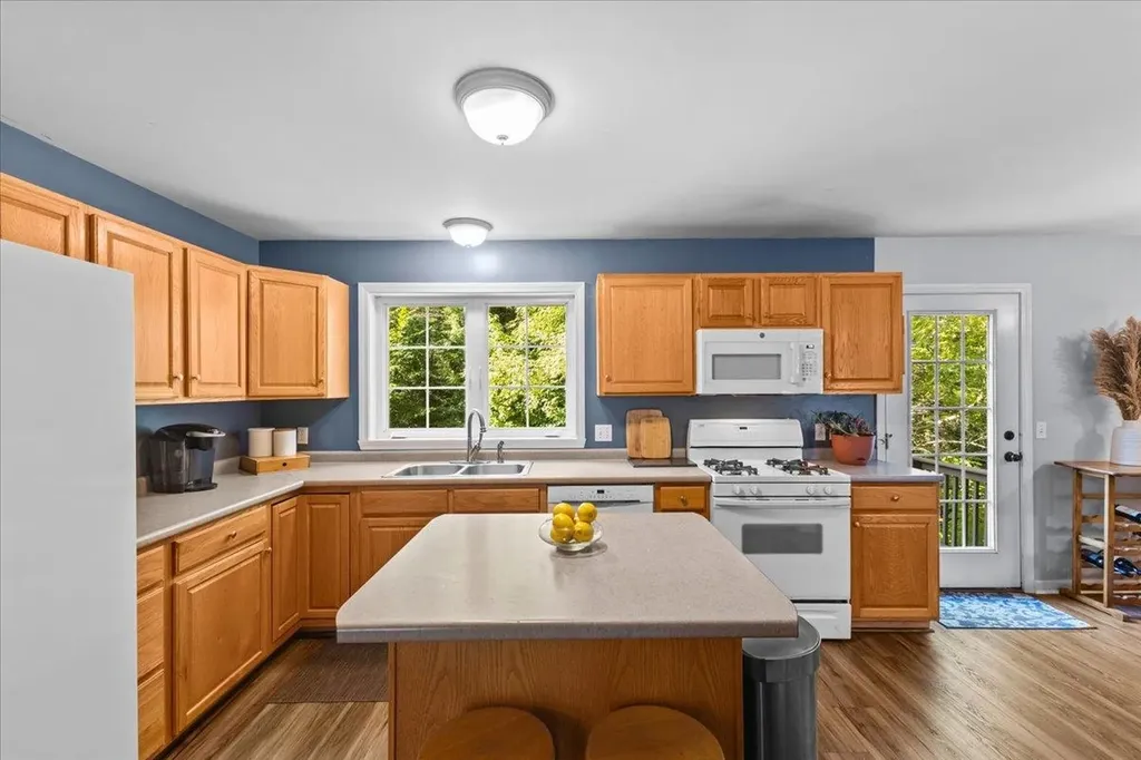 13 Edward Street Milton VT 05468