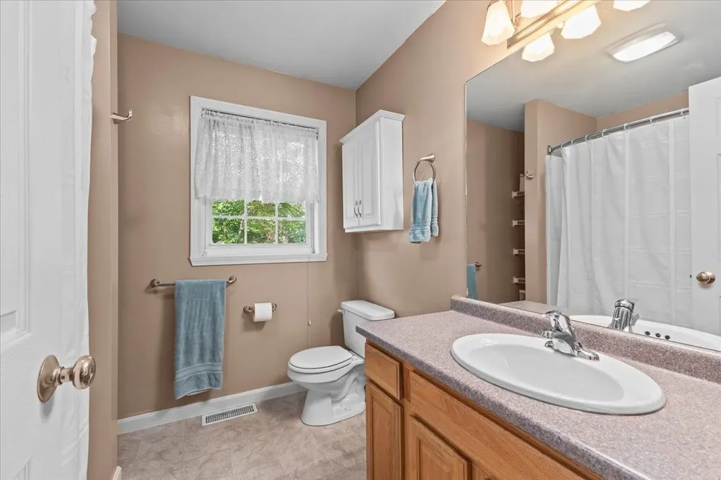 13 Edward Street Milton VT 05468