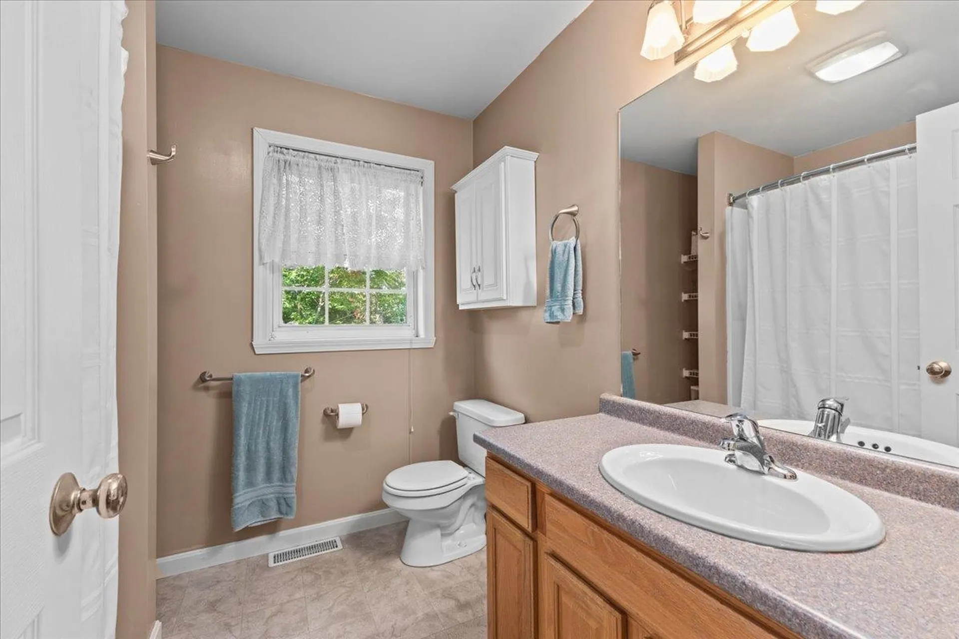 13 Edward Street Milton VT 05468