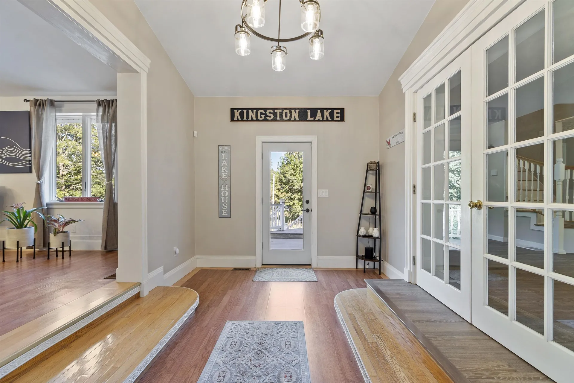 32 Main Street Kingston NH 03848