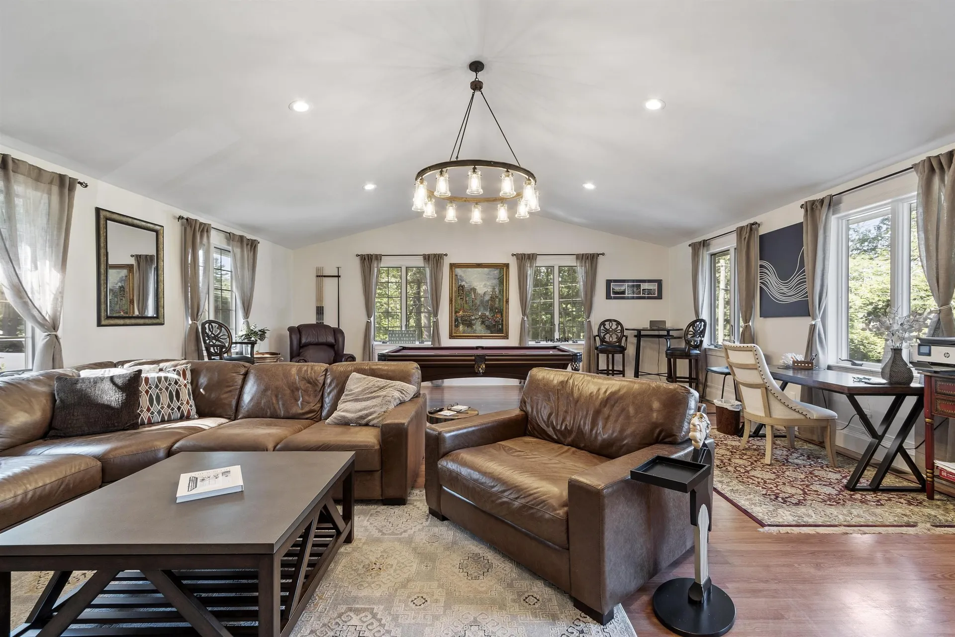 32 Main Street Kingston NH 03848