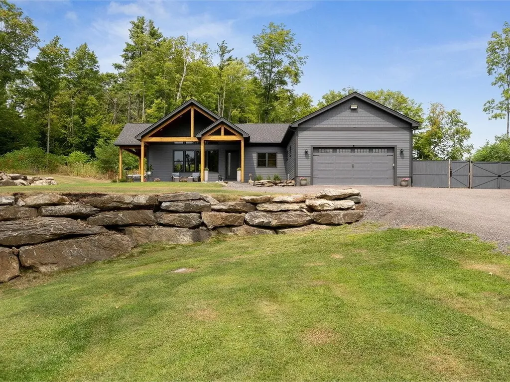 64 Henry Way St. George VT 05495