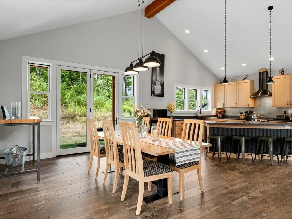 64 Henry Way St. George VT 05495