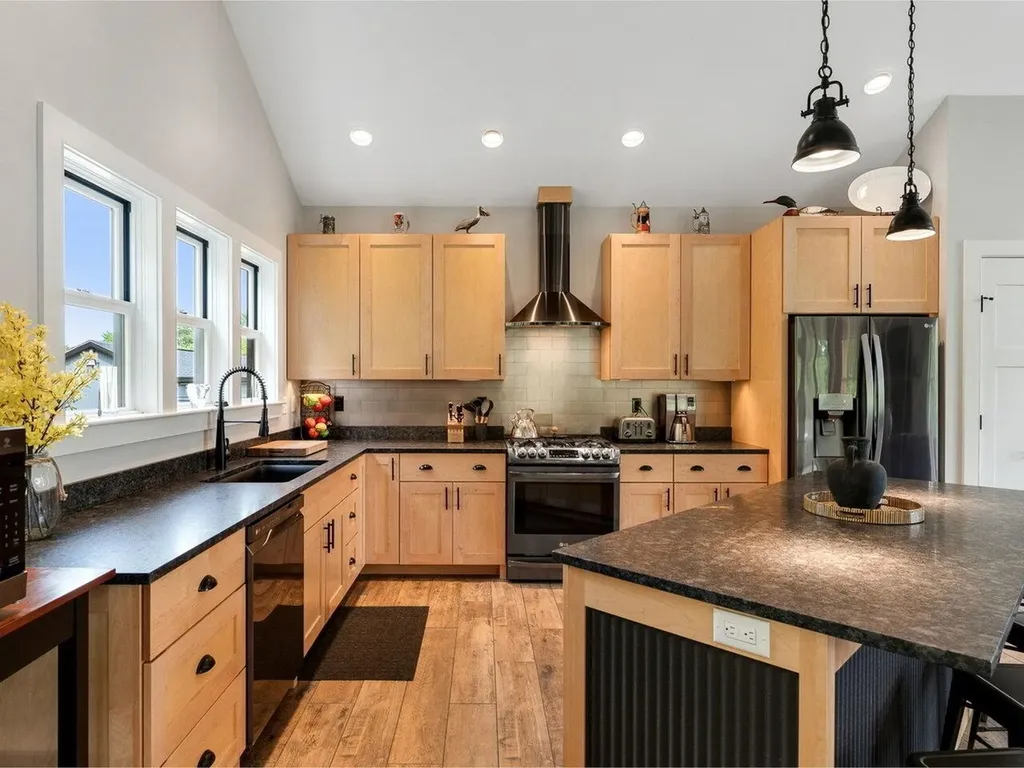 64 Henry Way St. George VT 05495